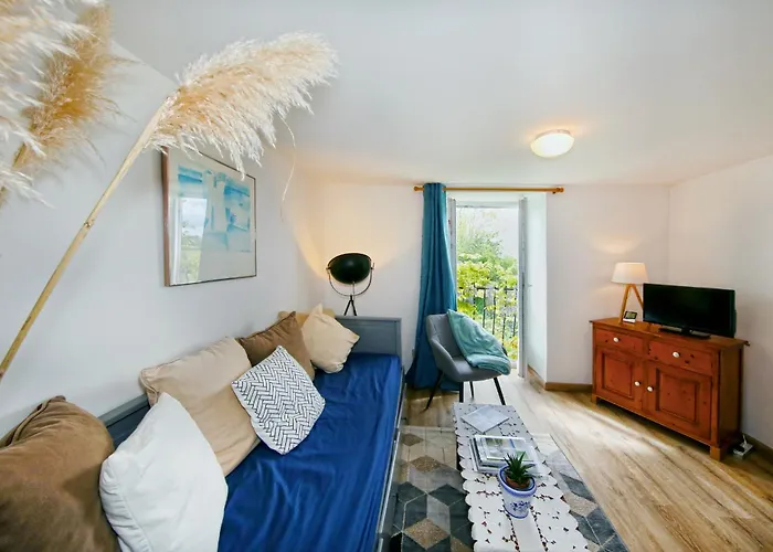 Feriehus Naturally-calm - Vue Montagne Jaccuzzi Sauna