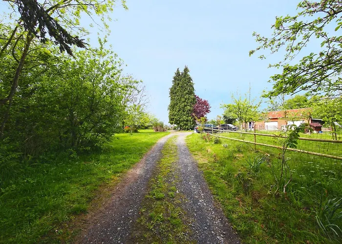 Feriehus Naturally-calm - Vue Montagne Jaccuzzi Sauna *